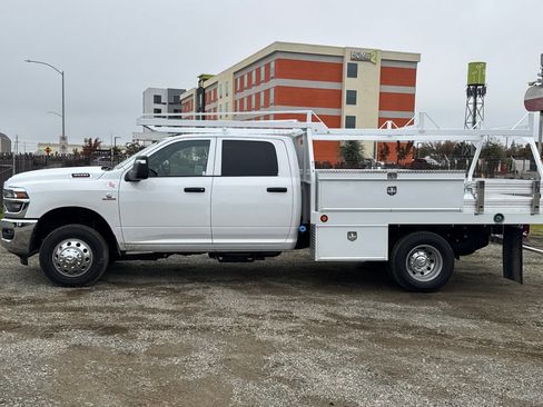 New 2026 RAM 3500 Tradesman image 6