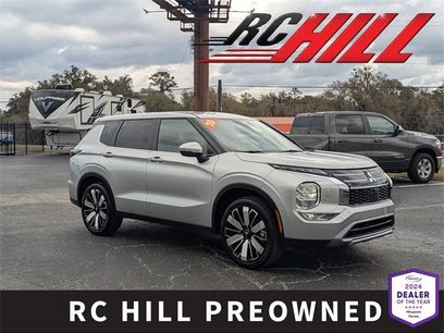 Used 2025 Mitsubishi Outlander SE