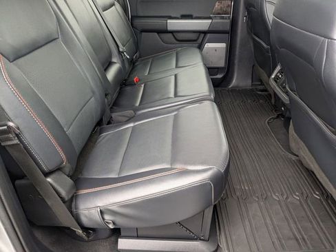 Used 2023 Ford F250 Lariat w/ Lariat Ultimate Package image 19