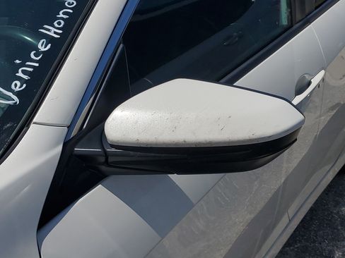 Used 2019 Honda Civic Sport image 4