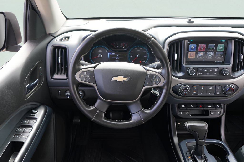 Used 2017 Chevrolet Colorado Z71 AWD/4WD image 26
