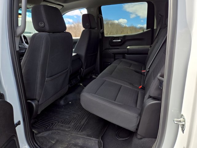 Used 2025 Chevrolet Silverado 1500 Custom Trail Boss AWD/4WD image 11