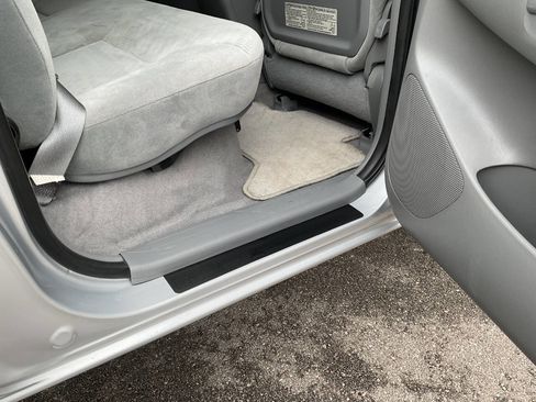 Used 2011 Toyota Tacoma 4x4 Double Cab w/ SR5 Pkg #2 image 43