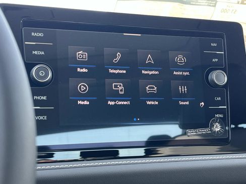 New 2026 Volkswagen Jetta SEL image 14