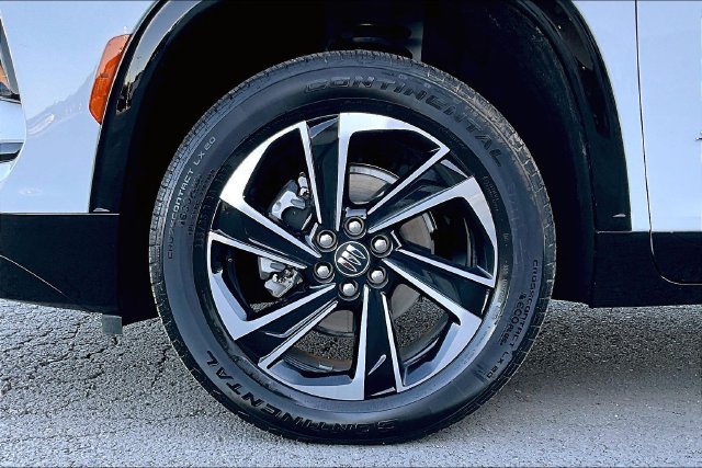 Used 2026 Buick Enclave Sport Touring FWD image 35