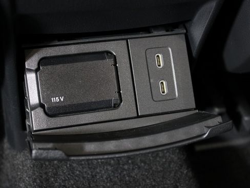 Certified 2024 Mercedes-Benz EQB 350 4MATIC SUV image 31