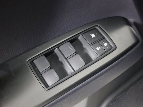 Used 2023 Lexus GX 460 Premium image 24