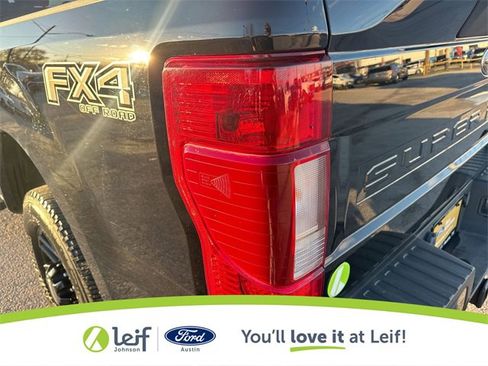 Used 2022 Ford F250 XLT w/ Black Appearance Package image 38