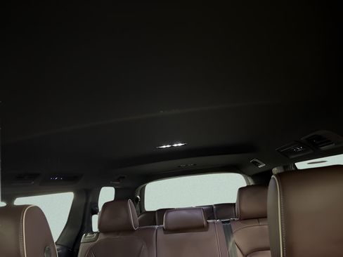 New 2025 Volkswagen ID. Buzz Pro S RWD image 20
