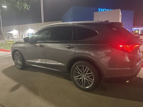 Used 2024 Acura MDX SH-AWD w/ Advance Package image 5