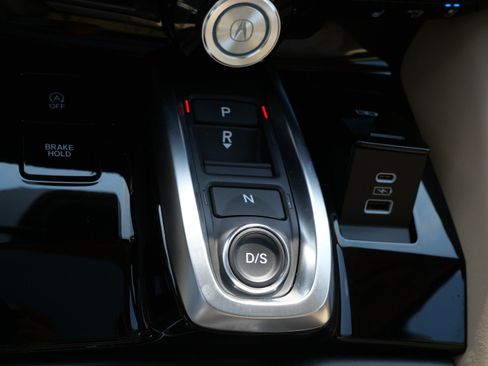 Used 2024 Acura MDX SH-AWD w/ Advance Package image 24