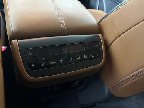 Used 2025 Nissan Pathfinder Platinum w/ Cargo Package FWD image 32