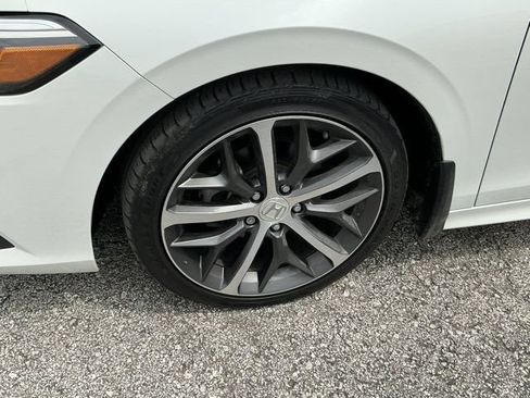 Used 2023 Honda Civic Touring image 17