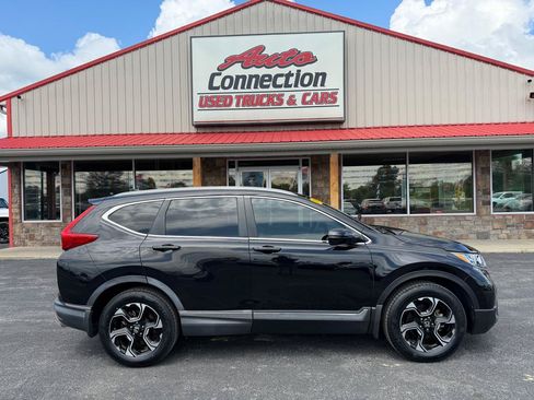 Used 2018 Honda CR-V Touring image 3