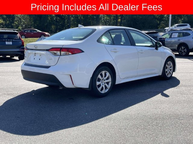 Used 2024 Toyota Corolla LE FWD image 5
