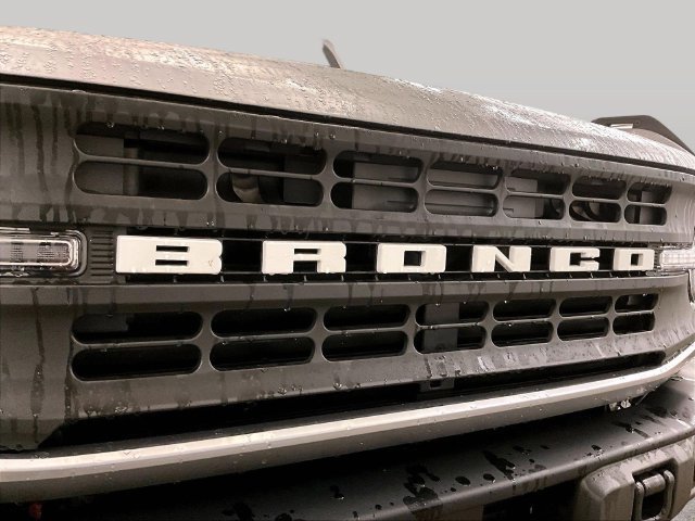 Used 2023 Ford Bronco Black Diamond w/ Sasquatch Package AWD/4WD image 29