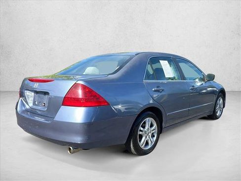 Used 2007 Honda Accord EX image 5