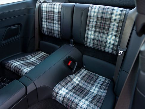 Certified 2025 Porsche 911 Turbo image 44