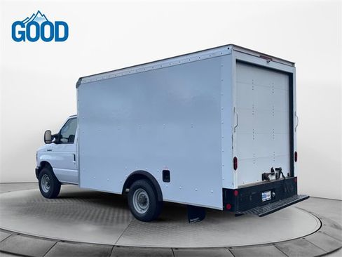 Used 2022 Ford E-350 and Econoline 350 Super Duty w/ Power Windows & Locks Group image 3