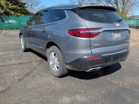 Used 2019 Buick Enclave Essence image 7