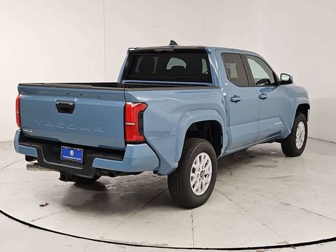 Used 2026 Toyota Tacoma SR5 image 6