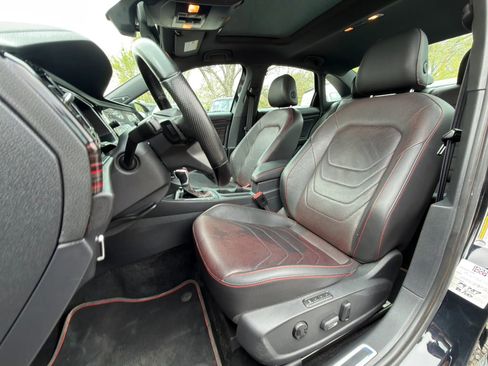 Used 2023 Volkswagen Jetta GLI Autobahn FWD image 38