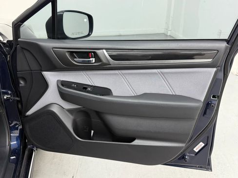 Used 2018 Subaru Legacy 2.5i Sport w/ Popular Package #2B image 17