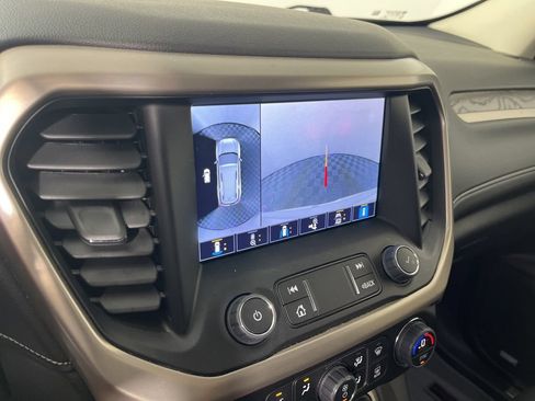 Used 2023 GMC Acadia Denali w/ Denali Ultimate Package FWD image 24