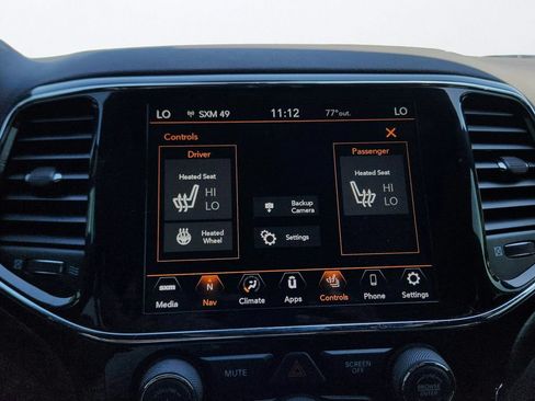 Used 2021 Jeep Grand Cherokee Laredo X AWD/4WD image 13