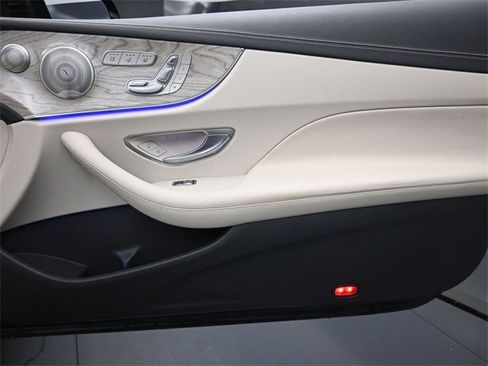 Used 2023 Mercedes-Benz E 450 4MATIC Cabriolet image 31