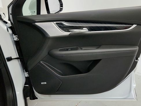 Certified 2023 Cadillac XT6 Premium Luxury w/ LPO, Floor Liner Package FWD image 25