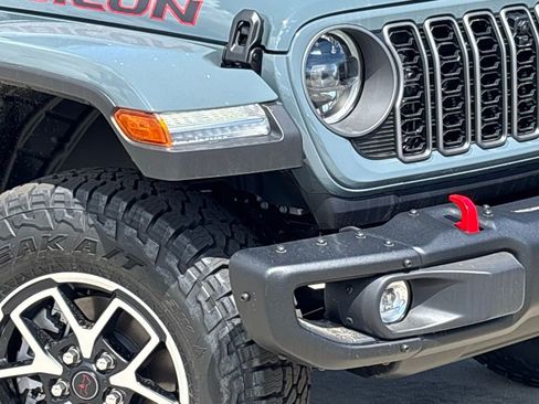 New 2026 Jeep Gladiator Rubicon AWD/4WD image 5