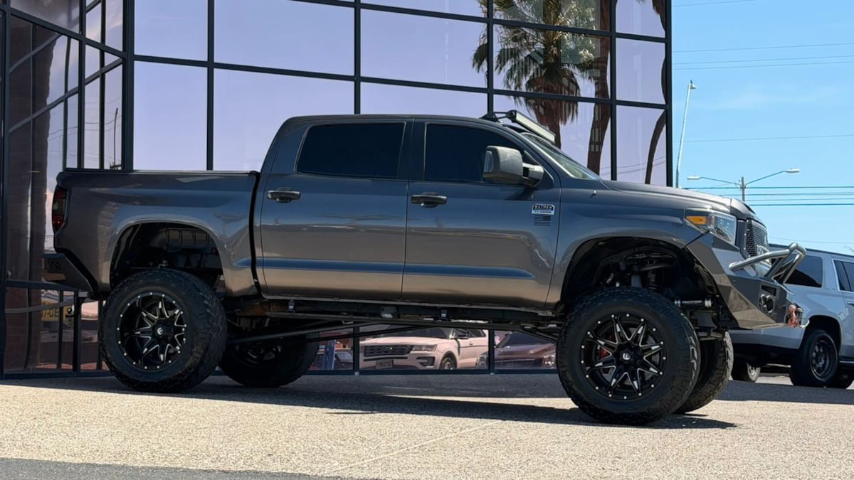 Used 2014 Toyota Tundra 1794 Edition AWD/4WD image 18