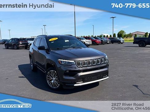 Used 2024 Jeep Compass Limited w/ Elite Group AWD/4WD image 1