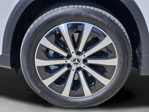 Used 2023 Mercedes-Benz GLA 250 image 28