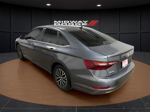 Used 2021 Volkswagen Jetta R-Line FWD image 3