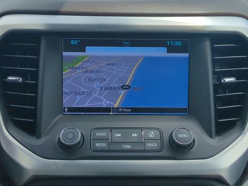 Used 2018 GMC Acadia SLT FWD image 19