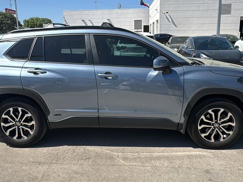 Used 2024 Toyota Corolla Cross AWD Hybrid image 8