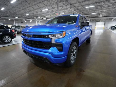 Certified 2025 Chevrolet Silverado 1500 RST image 12