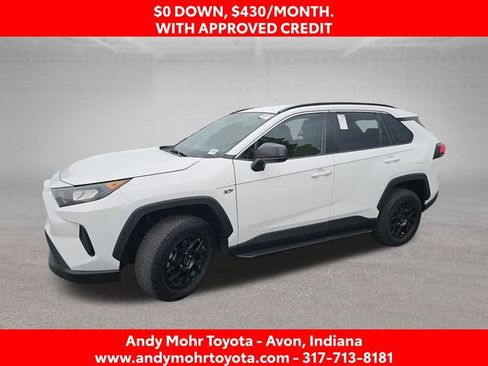 Used 2021 Toyota RAV4 LE FWD image 4