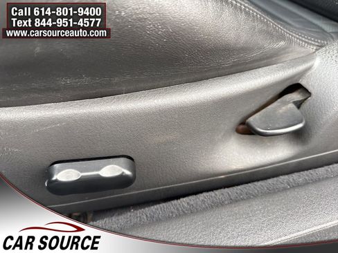 Used 2002 Ford Thunderbird image 21