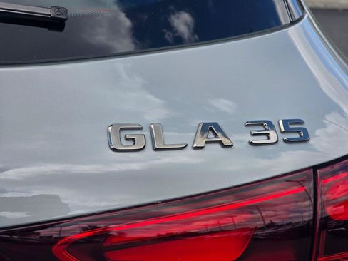 New 2026 Mercedes-Benz GLA 35 AMG 4MATIC image 33