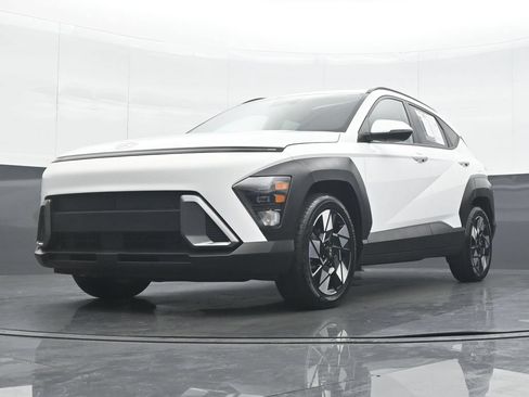 Used 2025 Hyundai Kona SEL FWD image 26