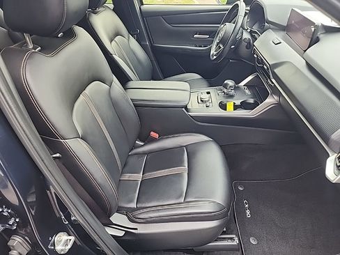 Used 2024 MAZDA CX-90 3.3 Turbo w/ Select Package image 27