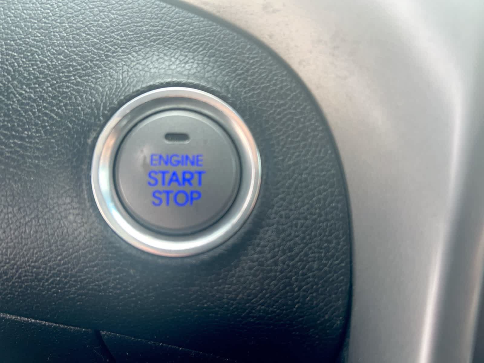 Used 2016 Hyundai Elantra Value Edition FWD image 18