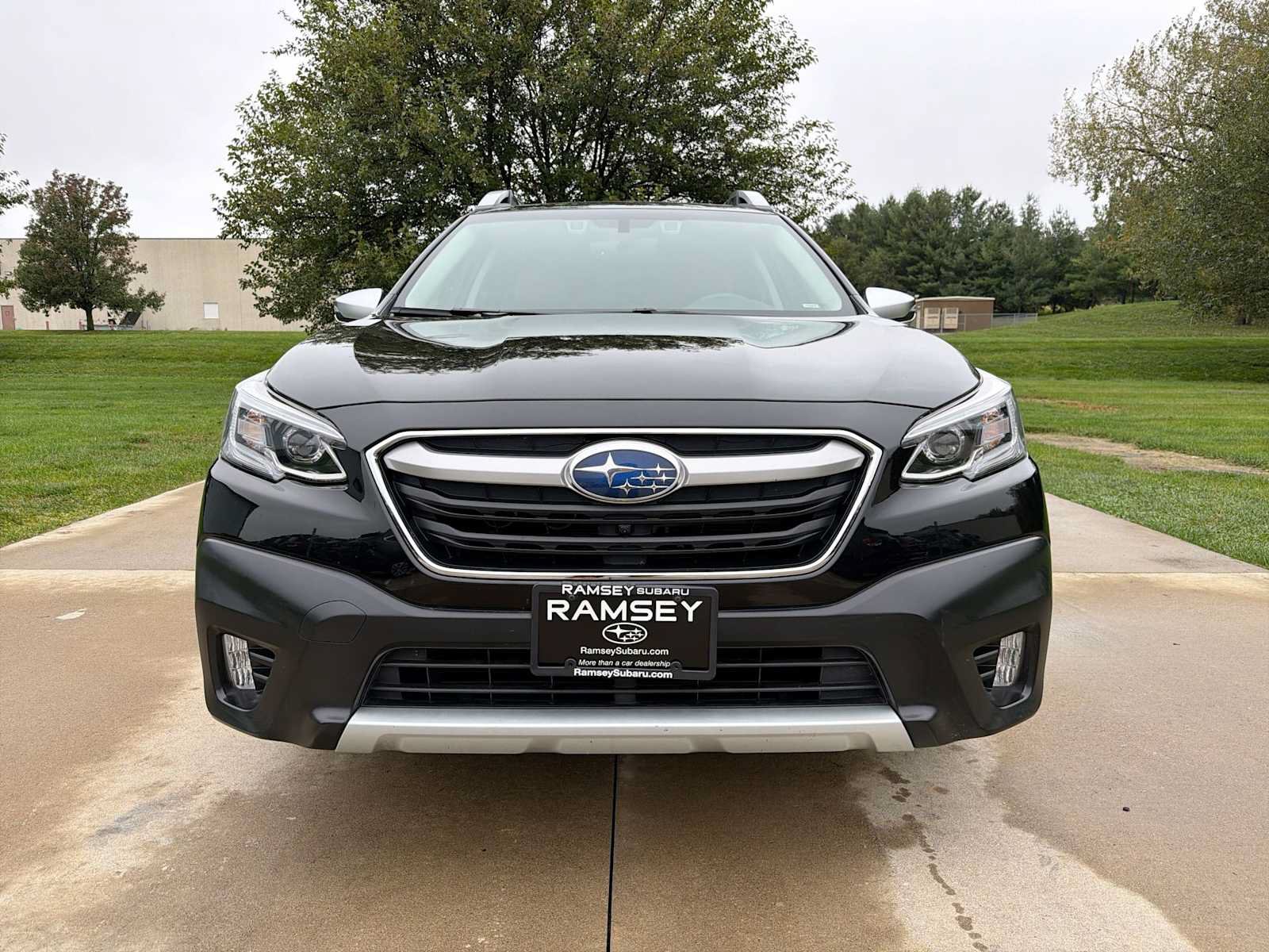 Certified 2022 Subaru Outback Onyx Edition AWD/4WD image 9