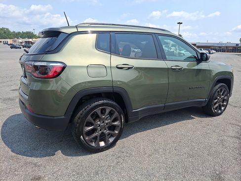Used 2021 Jeep Compass Latitude AWD/4WD image 6