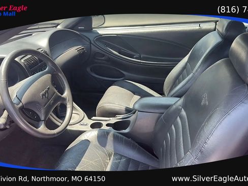 Used 2002 Ford Mustang GT Premium RWD image 9