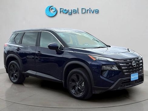 Used 2026 Nissan Rogue SV w/ Cold Weather Package AWD/4WD image 8