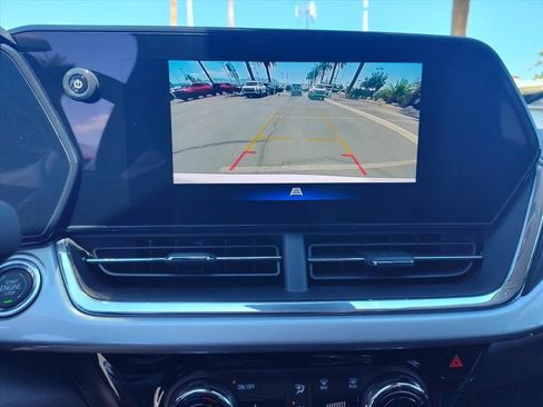 New 2026 Chevrolet Trax LT w/ Driver Confidence Package FWD image 12